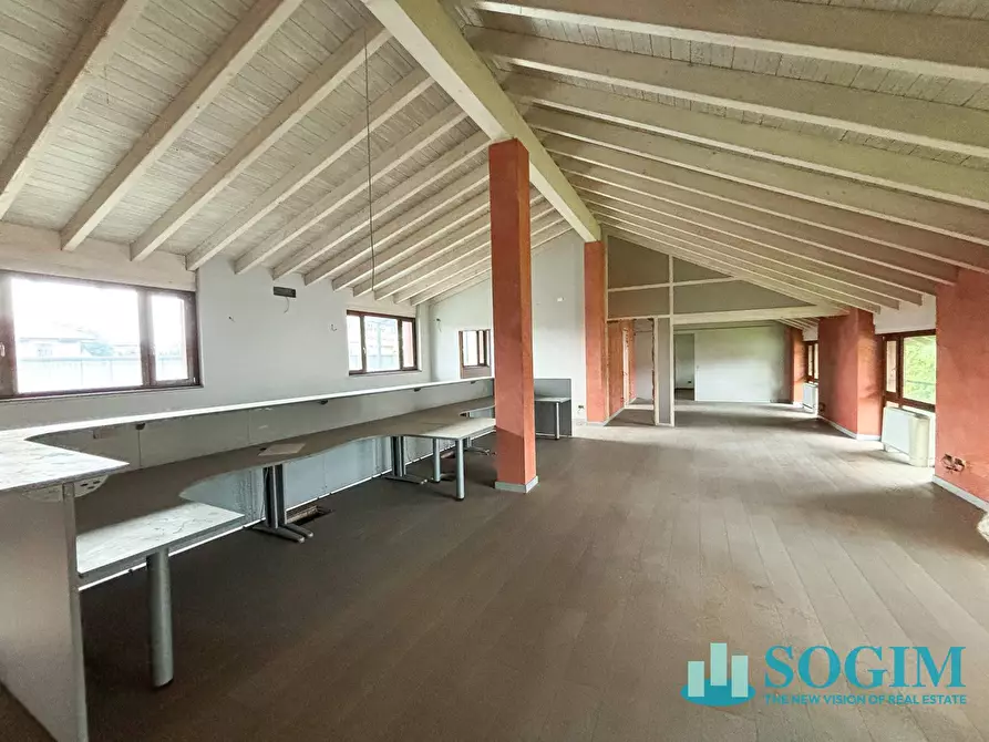 Immagine 28 di Capannone industriale in vendita  in sabotino 10 a Tradate