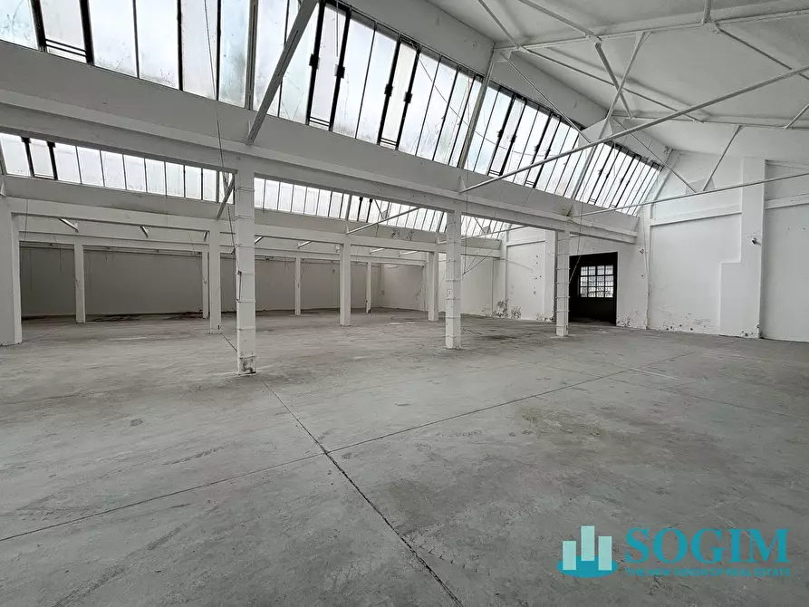 Immagine 26 di Capannone industriale in vendita  a Gorla Maggiore