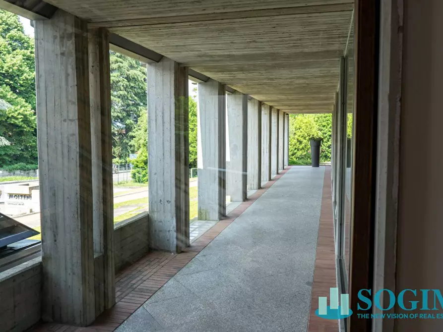 Immagine 20 di Locale commerciale in affitto  in Via Don Minzoni a Alzate Brianza