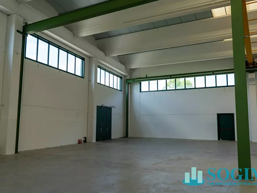 Immagine 14 di Capannone industriale in vendita  in Via casa rossa 43 a Solbiate Con Cagno