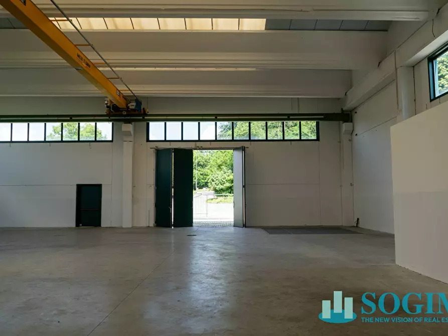 Immagine 9 di Capannone industriale in vendita  in Via Strada Rossa snc a Solbiate Con Cagno
