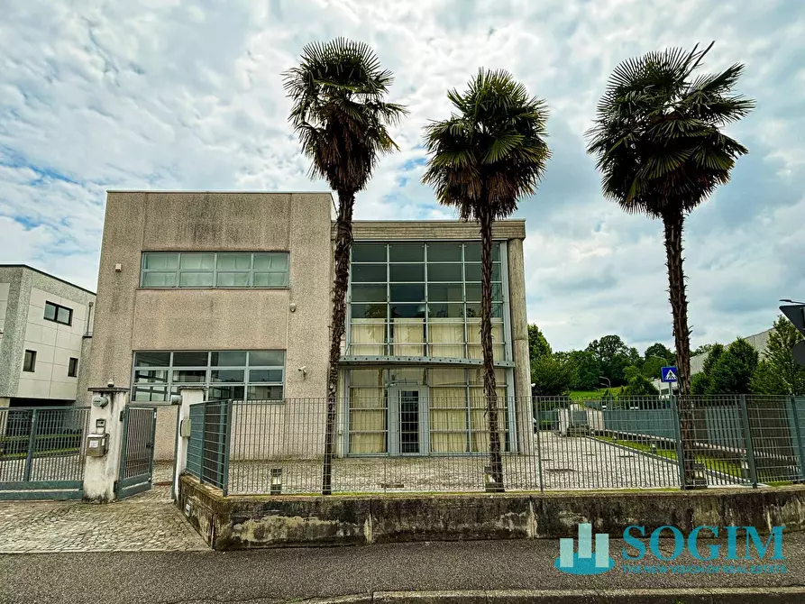 Immagine 34 di Capannone industriale in affitto  in via 2 giugno 15 a Azzate