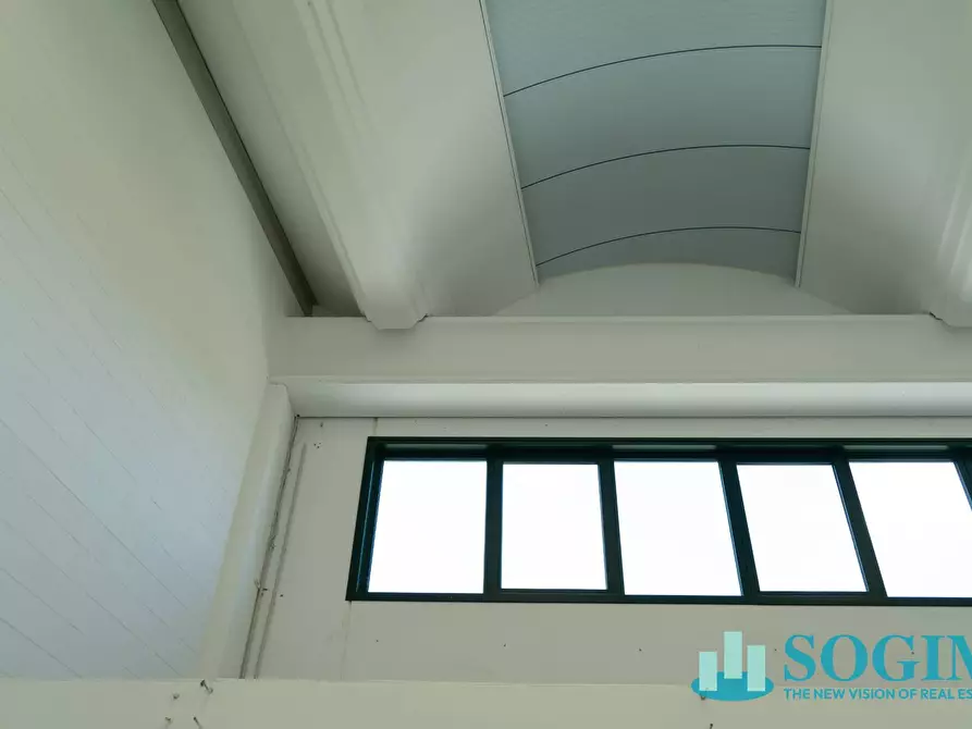 Immagine 7 di Capannone industriale in vendita  in Via Strada Rossa 12 a Vanzago