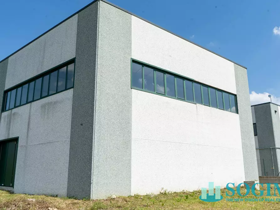 Immagine 9 di Capannone industriale in vendita  in Via Strada Rossa 12 a Vanzago