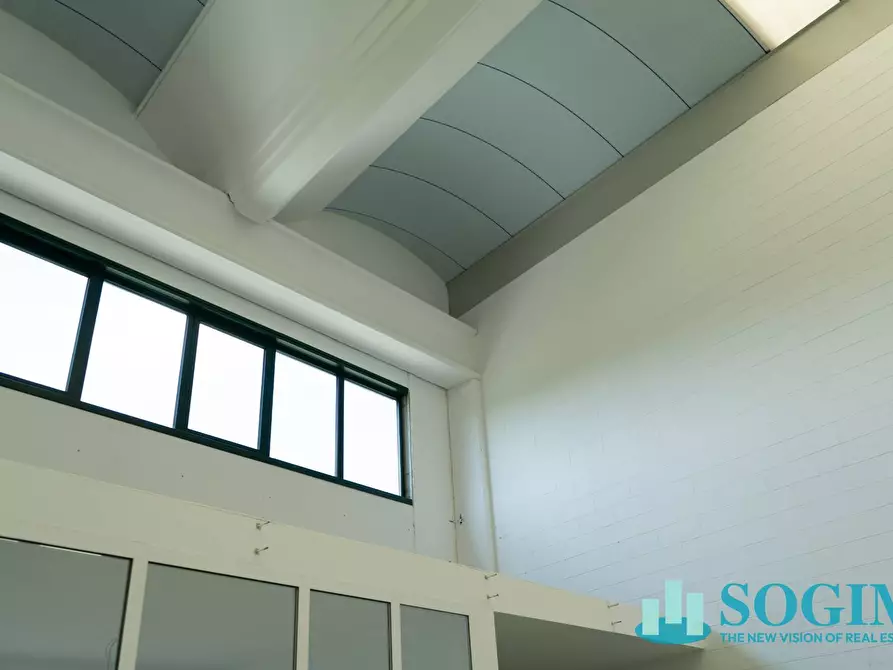 Immagine 7 di Capannone industriale in vendita  in Via Strada Rossa 12 a Vanzago