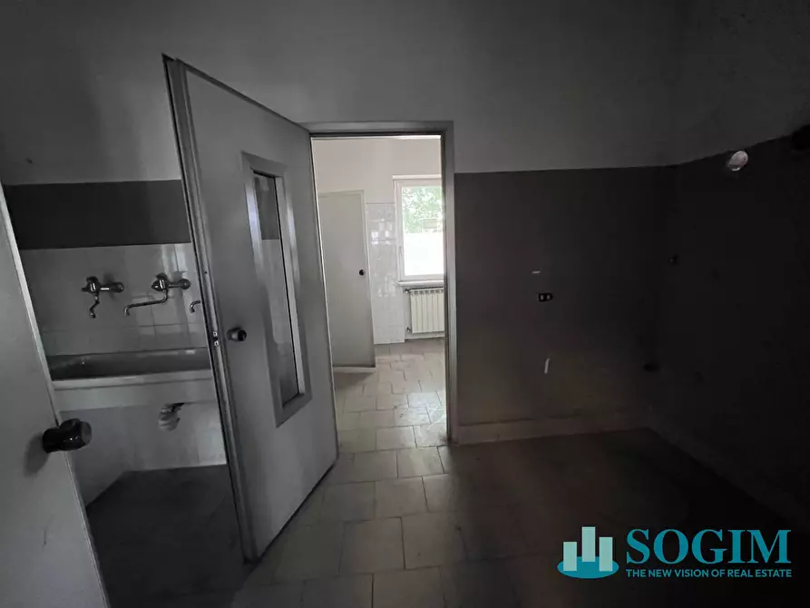 Immagine 24 di Capannone industriale in affitto  in via Dante 55 a Abbiategrasso