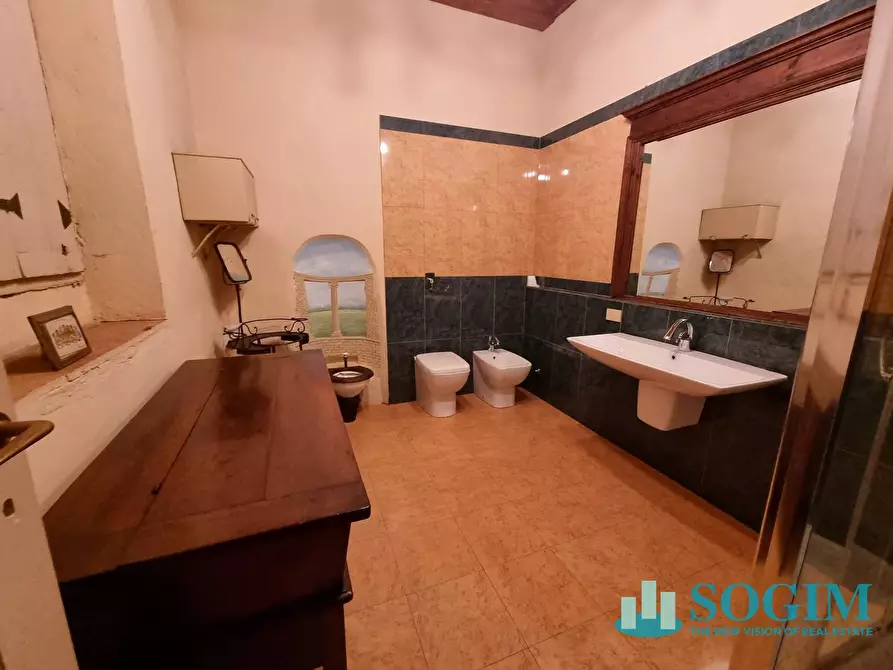 Immagine 12 di Palazzo in vendita  in via Milano 13 a Albuzzano