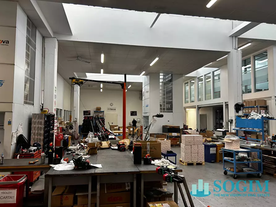 Immagine 32 di Capannone industriale in vendita  in viale rimembranze 93 a Sesto San Giovanni