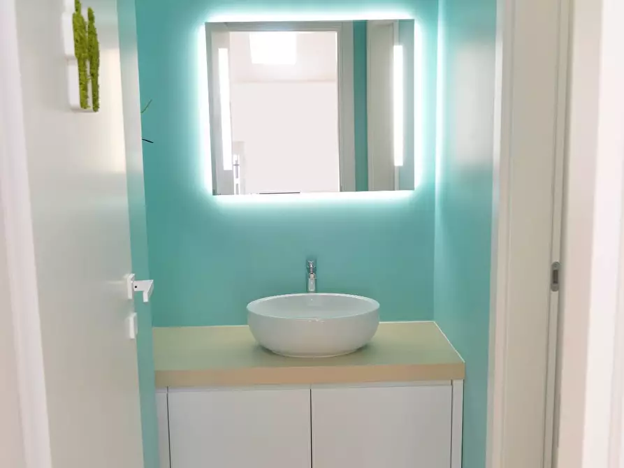 Immagine 22 di Ufficio in vendita  in via cimabue 16 a Besana In Brianza