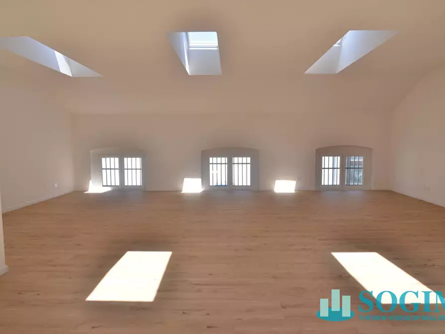 Immagine 26 di Ufficio in vendita  in via cimabue 16 a Besana In Brianza