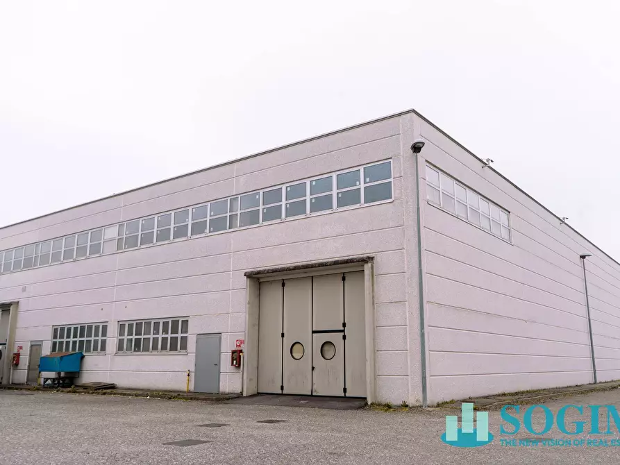 Immagine 2 di Capannone industriale in vendita  in via Erba 33 a Melzo