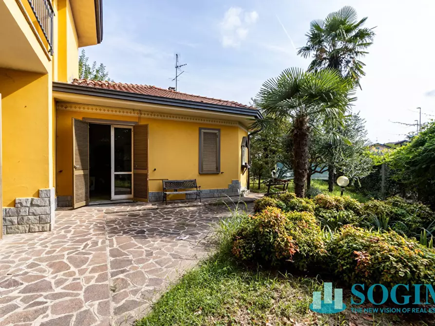 Immagine 20 di Villa in vendita  in Via Fismes 49 a Triuggio