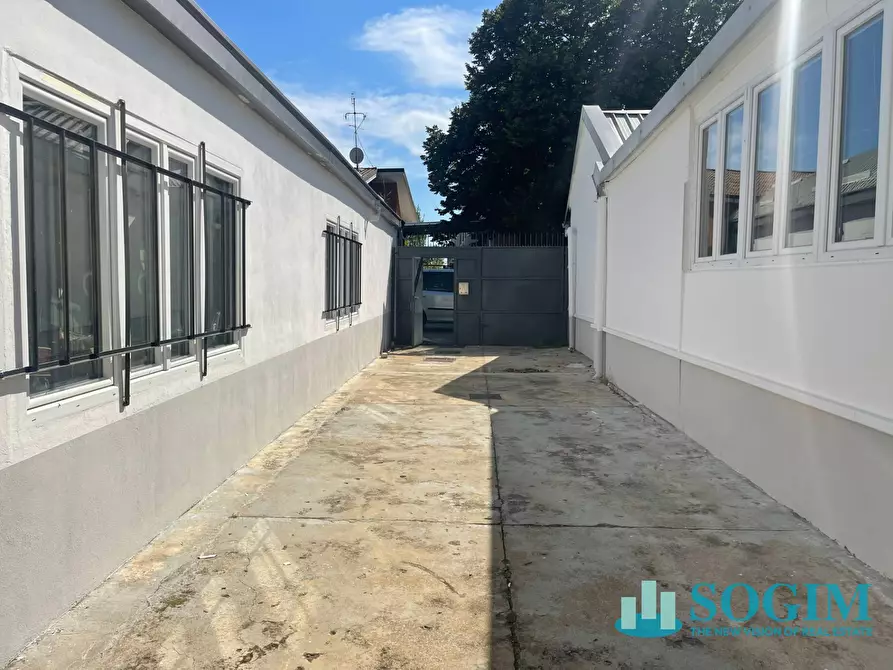 Immagine 15 di Capannone industriale in vendita  in via santa maria a Cologno Monzese