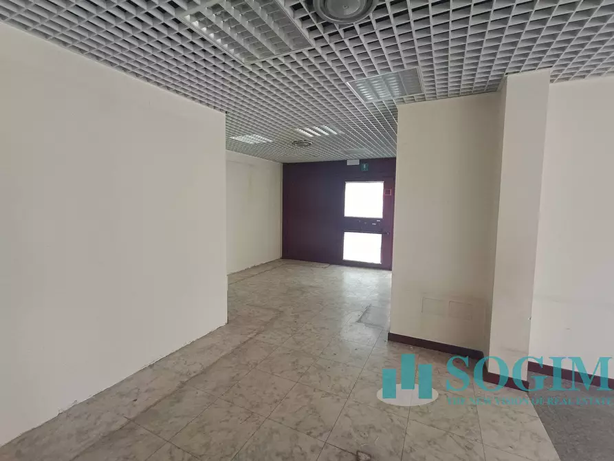 Immagine 10 di Ufficio in vendita  in Via Unione 28 a Lurate Caccivio