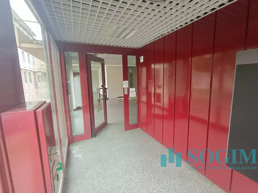Immagine 3 di Ufficio in vendita  in Via Unione 28 a Lurate Caccivio