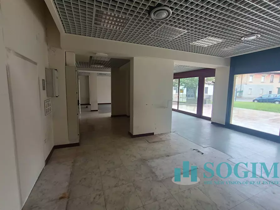 Immagine 15 di Ufficio in vendita  in Via Unione 28 a Lurate Caccivio