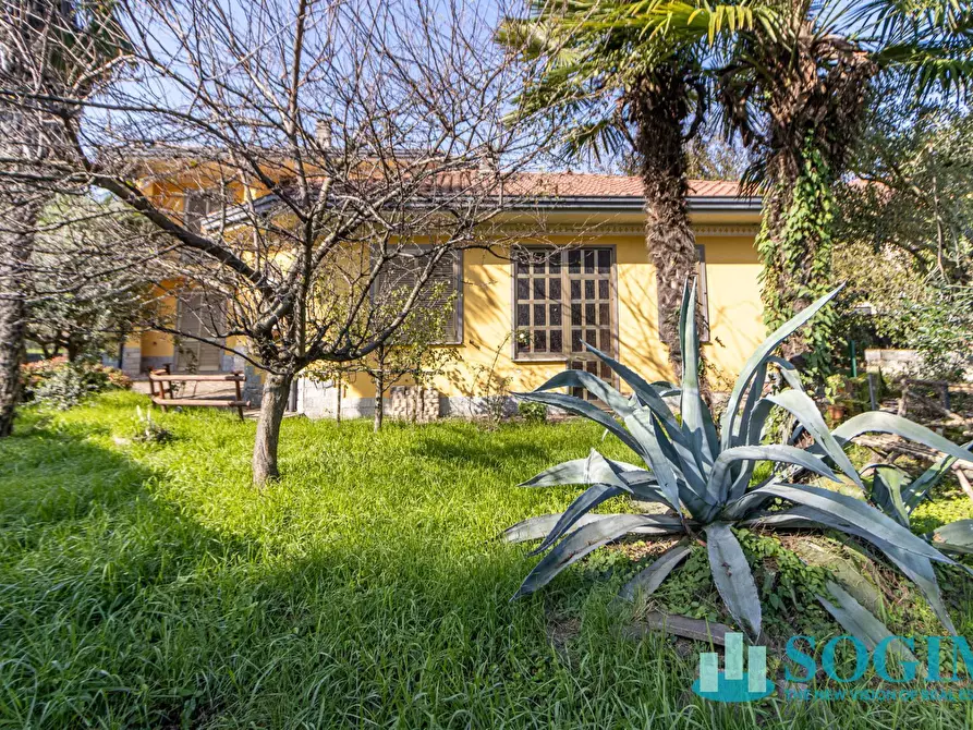 Immagine 23 di Villa in vendita  in Via Fismes 49 a Triuggio