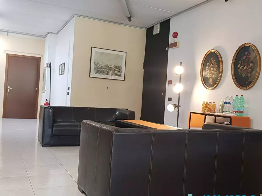 Immagine 12 di Locale commerciale in vendita  in Via Varesina 14 a Villa Guardia