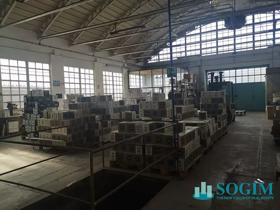 Immagine 12 di Capannone industriale in vendita  in Via Sondrio 10 a Lainate