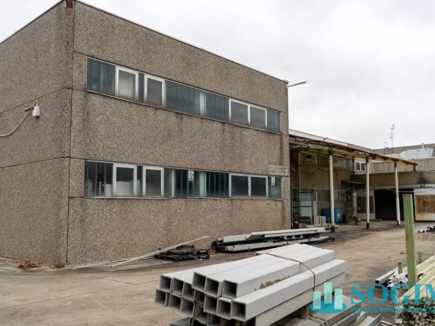 Immagine 31 di Capannone industriale in vendita  in Via Bergamo 15 a Pioltello