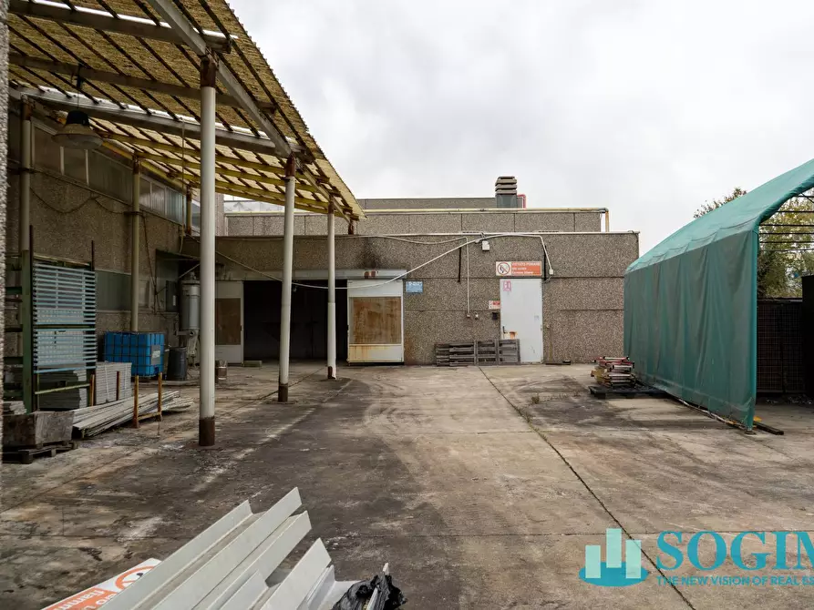 Immagine 33 di Capannone industriale in vendita  in Via Bergamo 15 a Pioltello