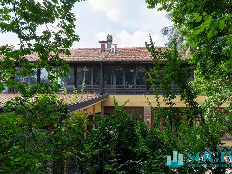 Immagine 33 di Locale commerciale in affitto  in via Risorgimento 1 a Monza