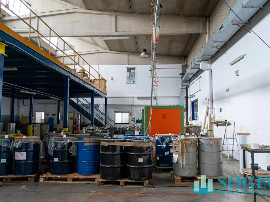 Immagine 5 di Capannone industriale in vendita  in Via Anna Frank a Mozzate