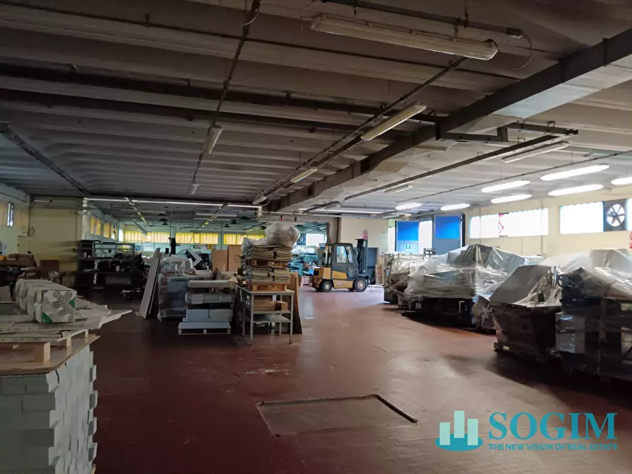 Immagine 32 di Capannone industriale in vendita  in via Papa Giovanni XXIII 19 a Missaglia