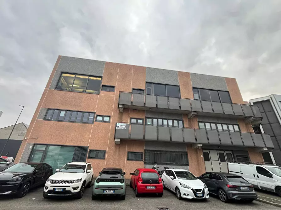 Immagine 4 di Ufficio in vendita  in Via Alvise Ca' Da Mosto 1 a Corsico