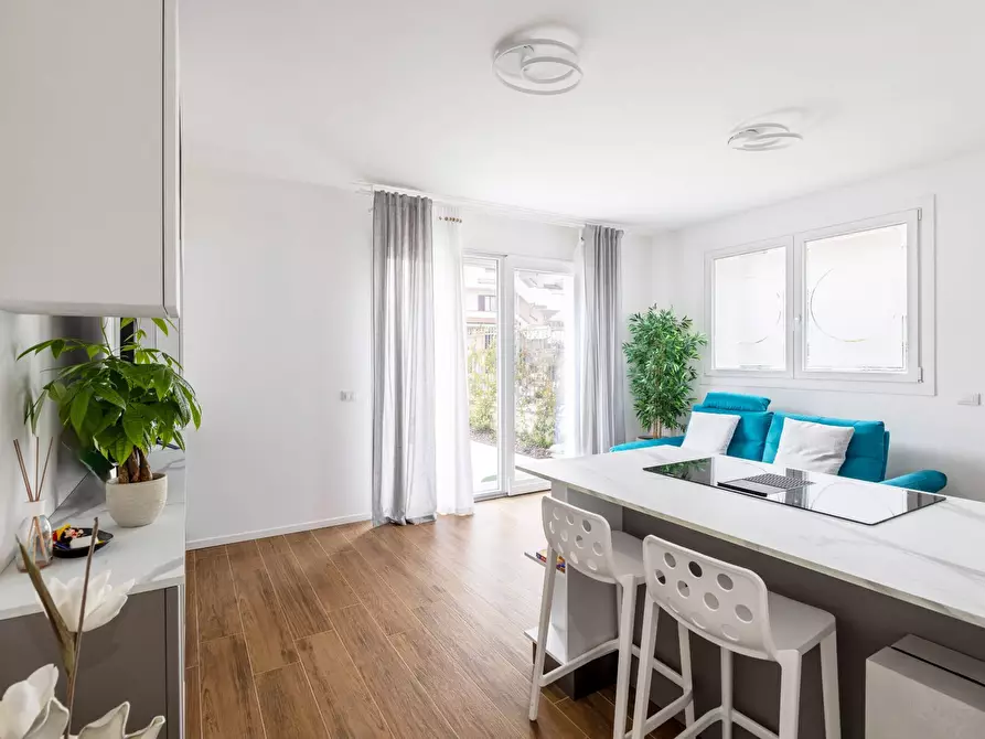 Immagine 16 di Appartamento in vendita  a Lissone