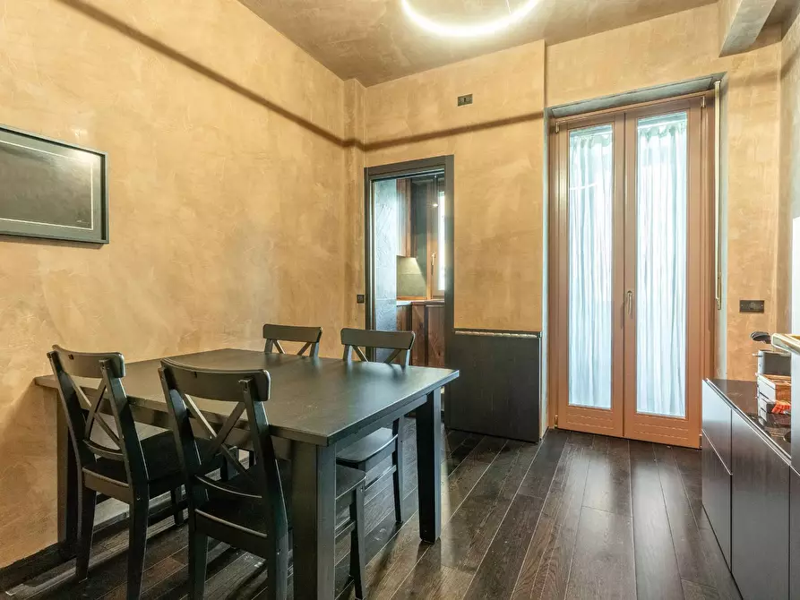 Immagine 10 di Appartamento in vendita  in via Marcona 15 a Milano