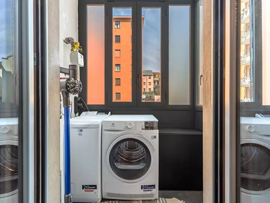 Immagine 17 di Appartamento in vendita  in via Marcona 15 a Milano