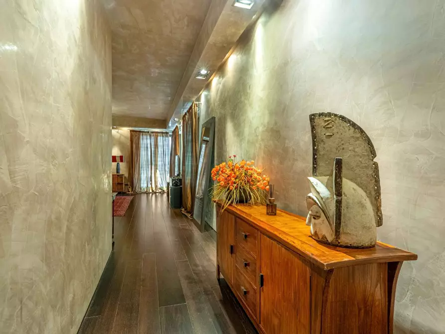 Immagine 8 di Appartamento in vendita  in via Marcona 15 a Milano