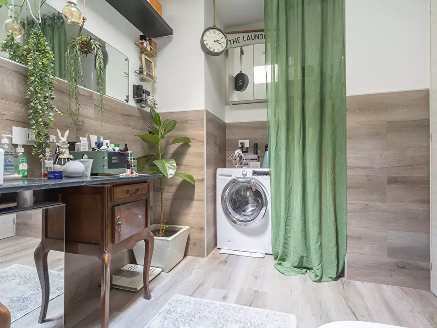 Immagine 11 di Appartamento in vendita  in Via Negroli 8 a Milano