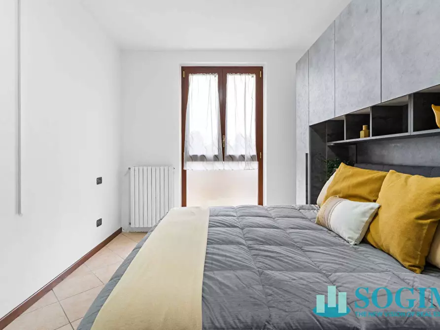 Immagine 12 di Appartamento in vendita  in Via Caglio 15 a Lesmo