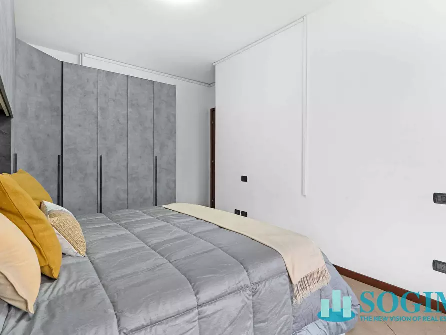 Immagine 14 di Appartamento in vendita  in Via Caglio 15 a Lesmo