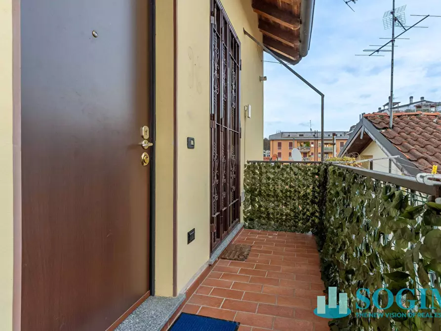 Immagine 16 di Appartamento in vendita  in Via Caglio 15 a Lesmo