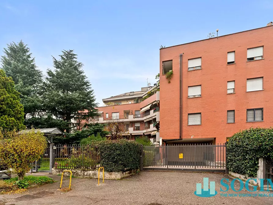 Immagine 21 di Appartamento in vendita  in Via Abramo Lincoln 7/B a Cinisello Balsamo