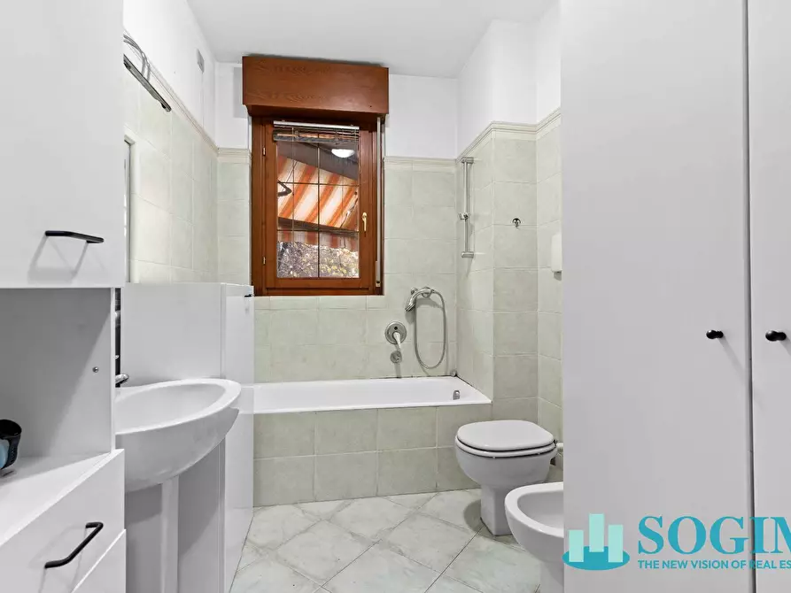 Immagine 20 di Appartamento in vendita  in Via Abramo Lincoln 7/B a Cinisello Balsamo