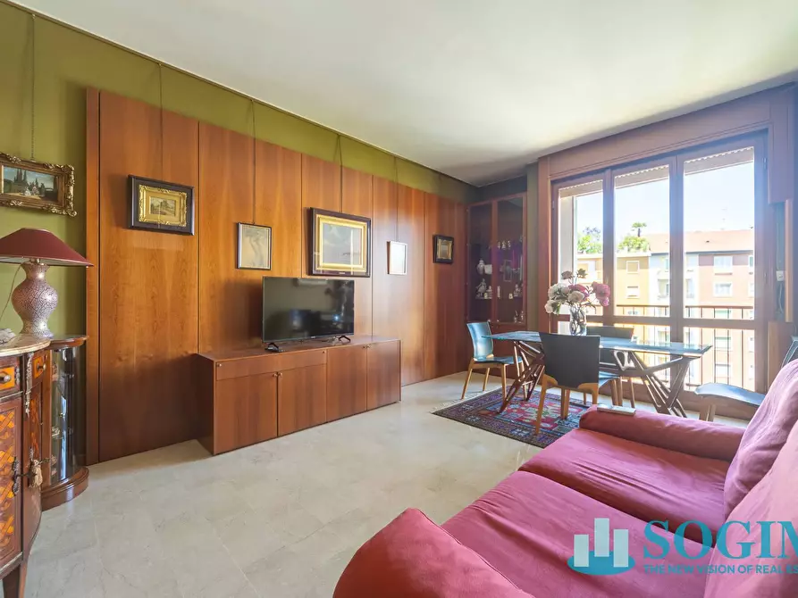 Immagine 6 di Appartamento in vendita  in Piazza Bolivar 7 a Milano