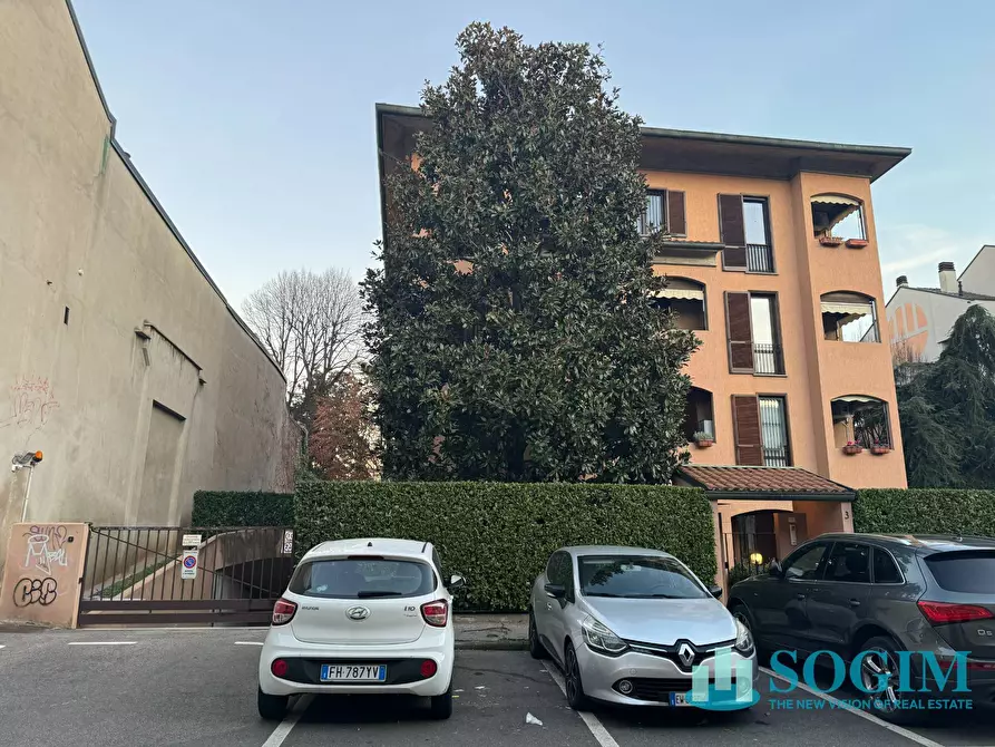 Immagine 19 di Magazzino in vendita  in Via Durini 3 a Monza