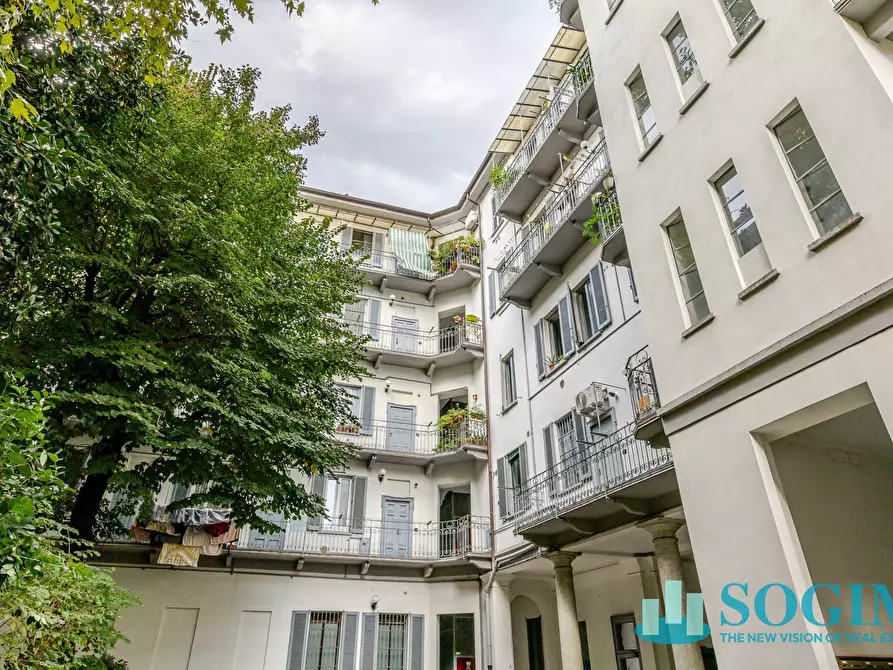 Immagine 2 di Appartamento in vendita  in Viale Stelvio 51 a Milano