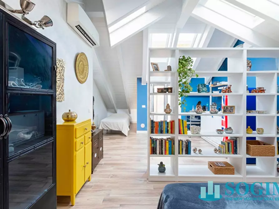 Immagine 1 di Appartamento in vendita  a Monza