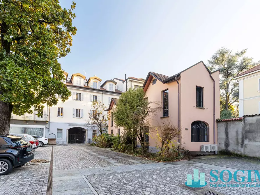 Immagine 30 di Appartamento in vendita  a Monza