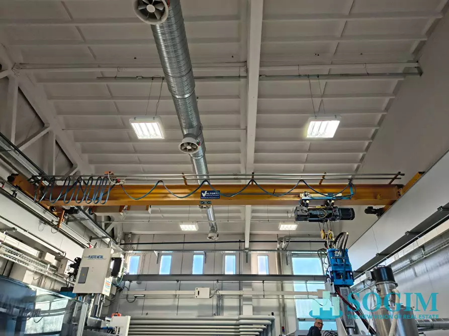 Immagine 19 di Capannone industriale in affitto  in via Leopardi 13 a Briosco