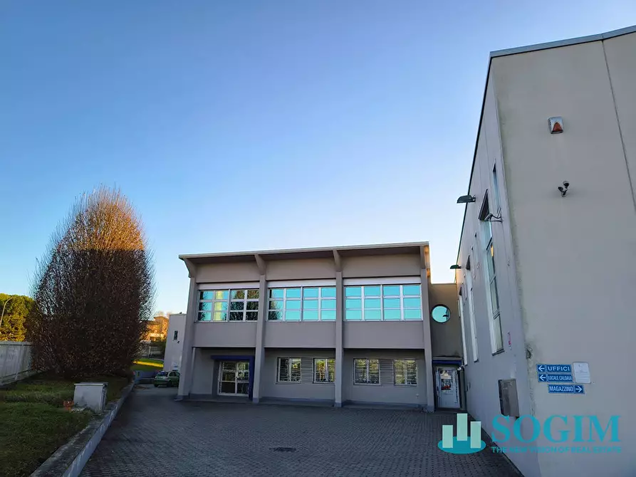 Immagine 1 di Capannone industriale in affitto  in via Leopardi 13 a Briosco