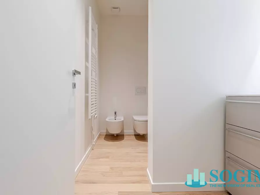 Immagine 18 di Appartamento in vendita  in VIALE STELVIO 51 a Milano