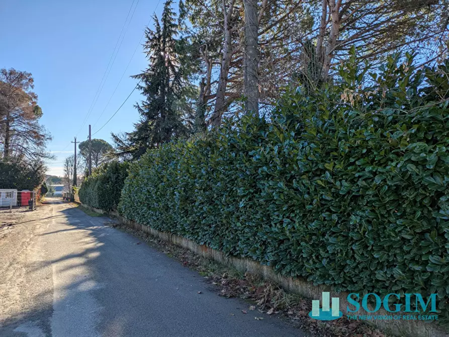 Immagine 4 di Terreno residenziale in vendita  in VIA BELLINI SNC a Monguzzo