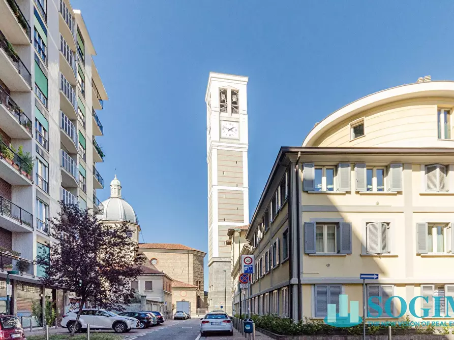 Immagine 52 di Appartamento in vendita  in Via Padre Ravasi 7 a Sesto San Giovanni