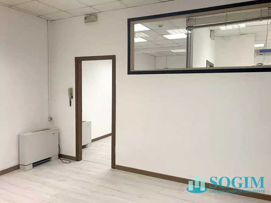 Immagine 12 di Magazzino in affitto  in Via Fantoli 7 a Milano